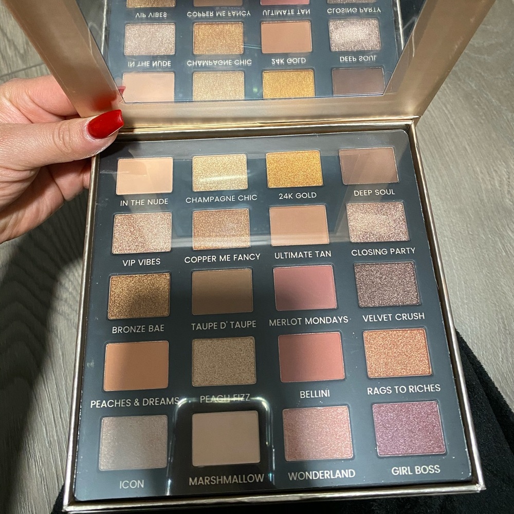 Iconic London Palette